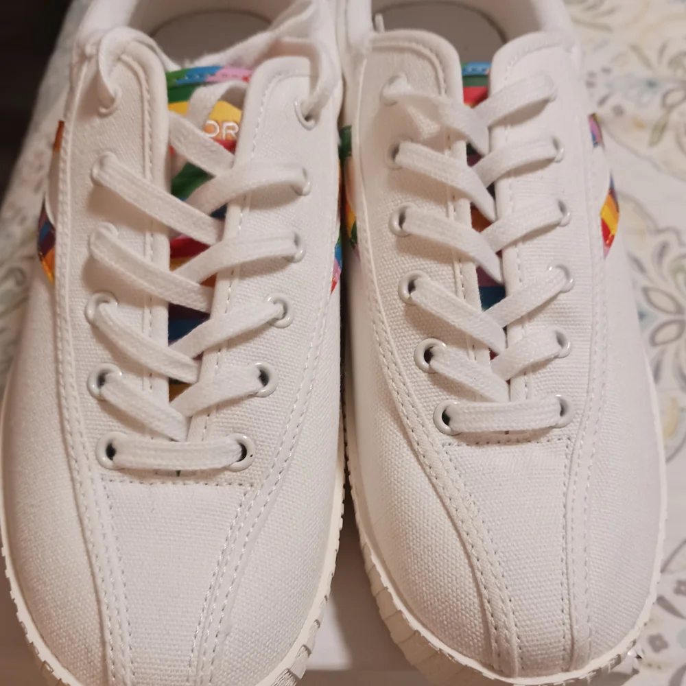 Tretorn White Sneakers with Multicolor Accent - Picture 2 of 3